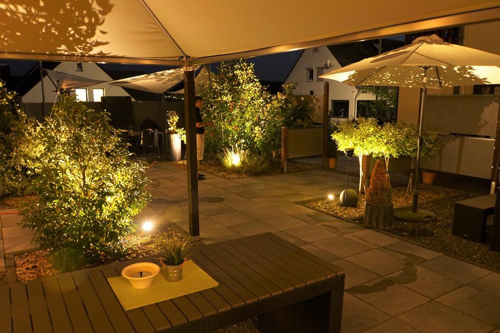 Wohnraum Hotel & Gaestehaus Gusterath Esterno foto